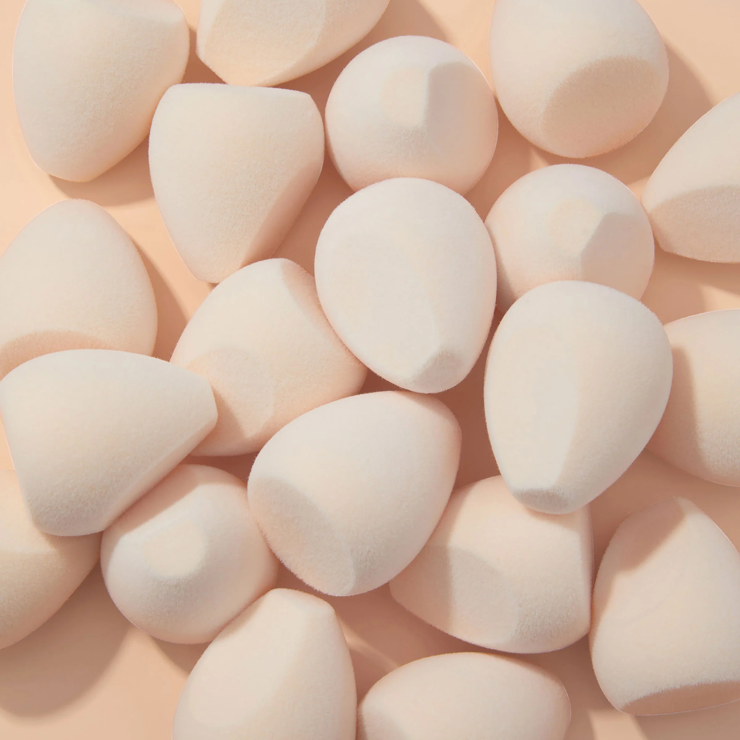 Velvet Blending Sponge - Image 3